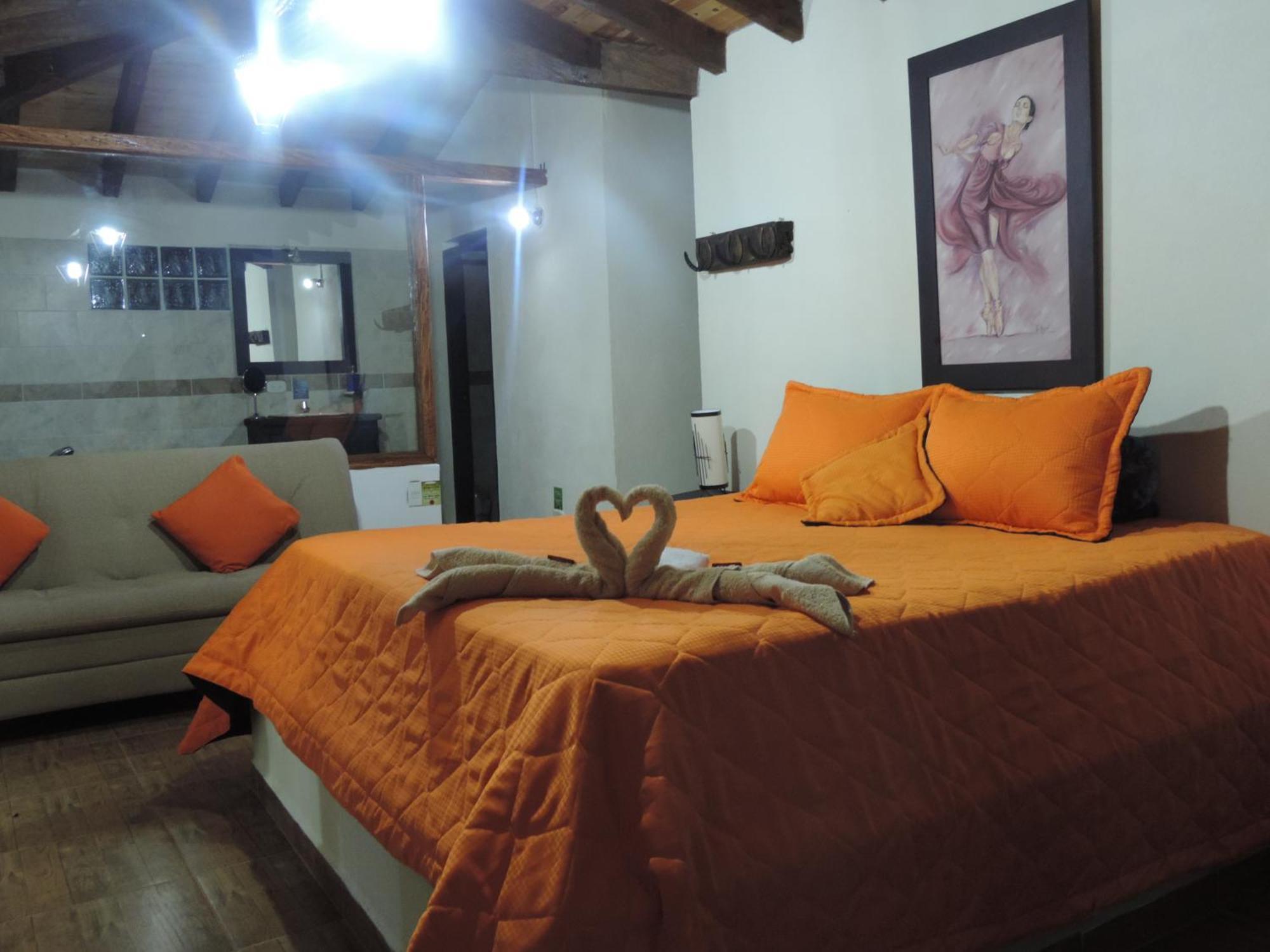 Oak Tree House Guest House กัวตาเป ภายนอก รูปภาพ