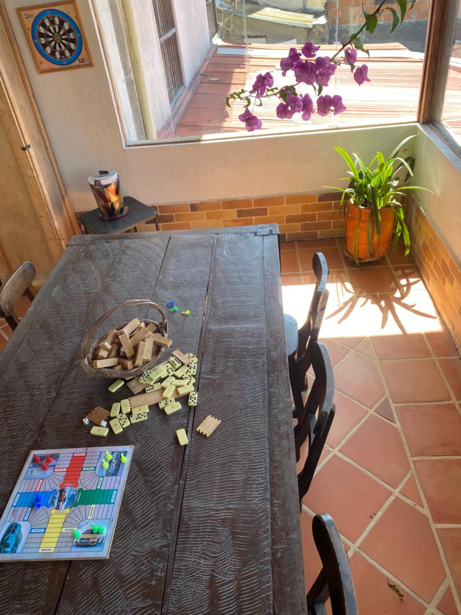 Oak Tree House Guest House กัวตาเป ภายนอก รูปภาพ